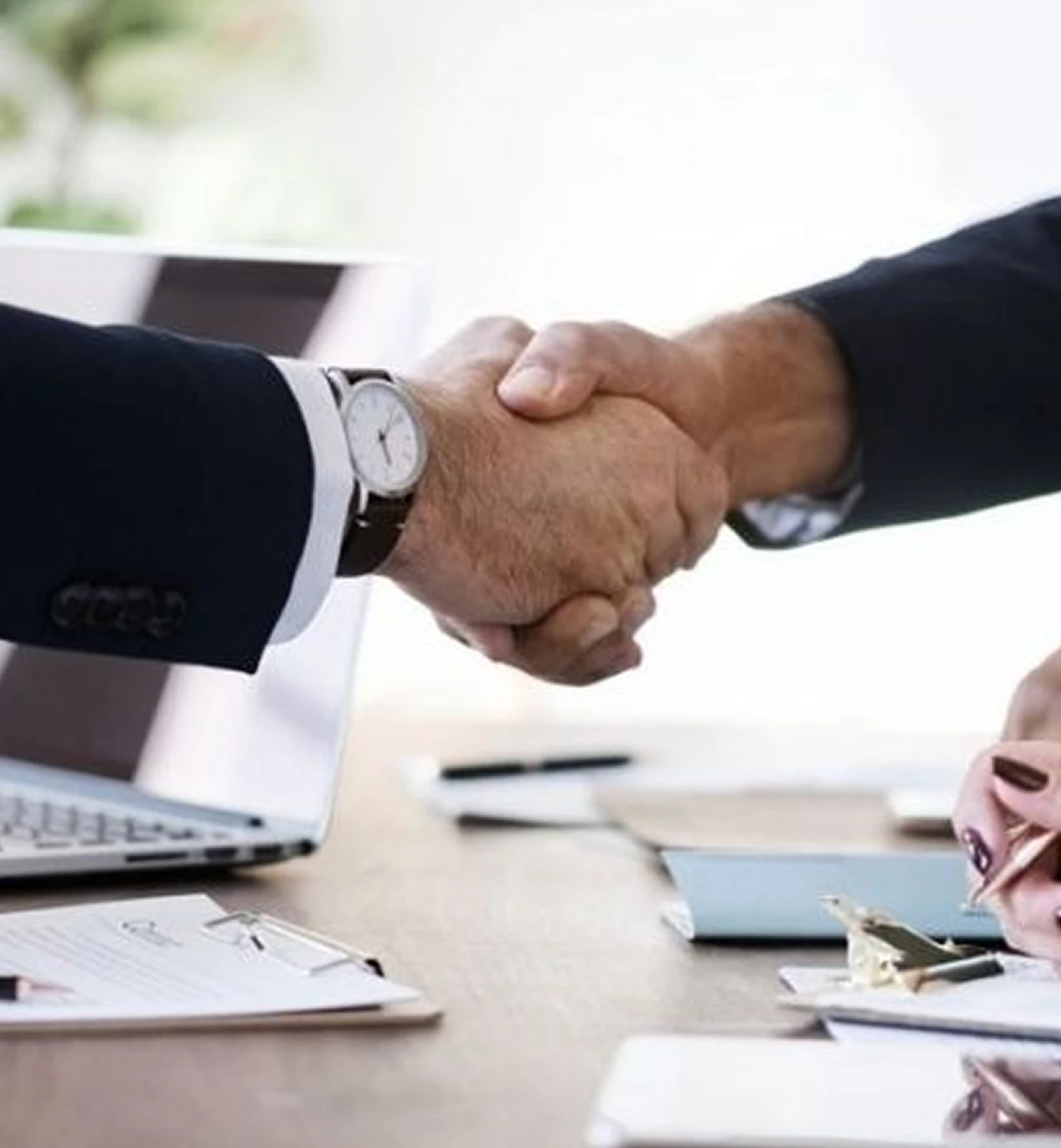 Chỉ cần giới thiệu mọi tư vấn & xử lý chúng tôi lo