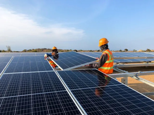 IEA: Cách mạng xanh đang gõ cửa - Năng lượng tái tạo sắp bước vào kỷ nguyên bùng nổ