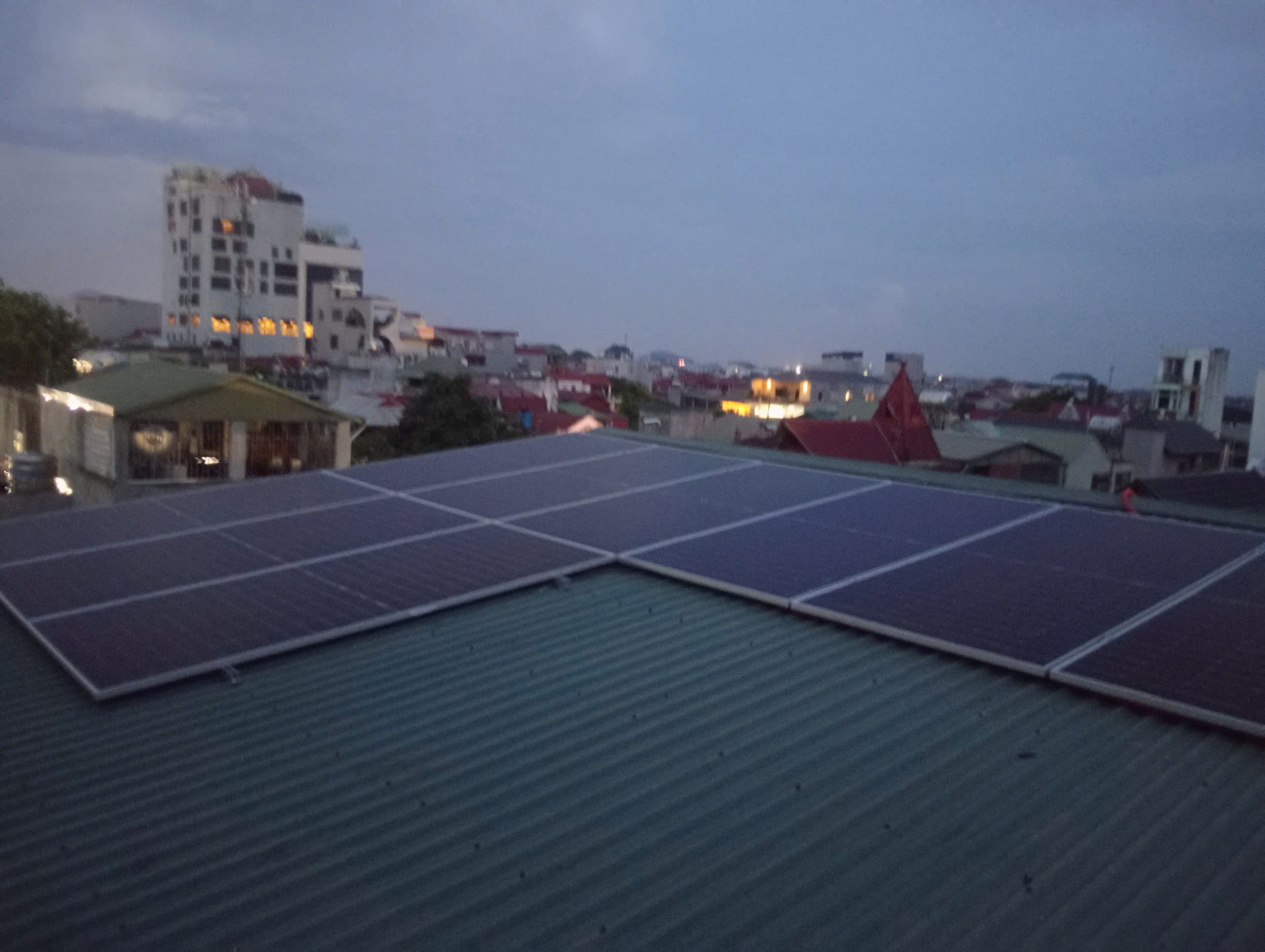 Điện mặt trời mái nhà - Doanh nghiệp Vàng bạc Đá quý Xuân Trường