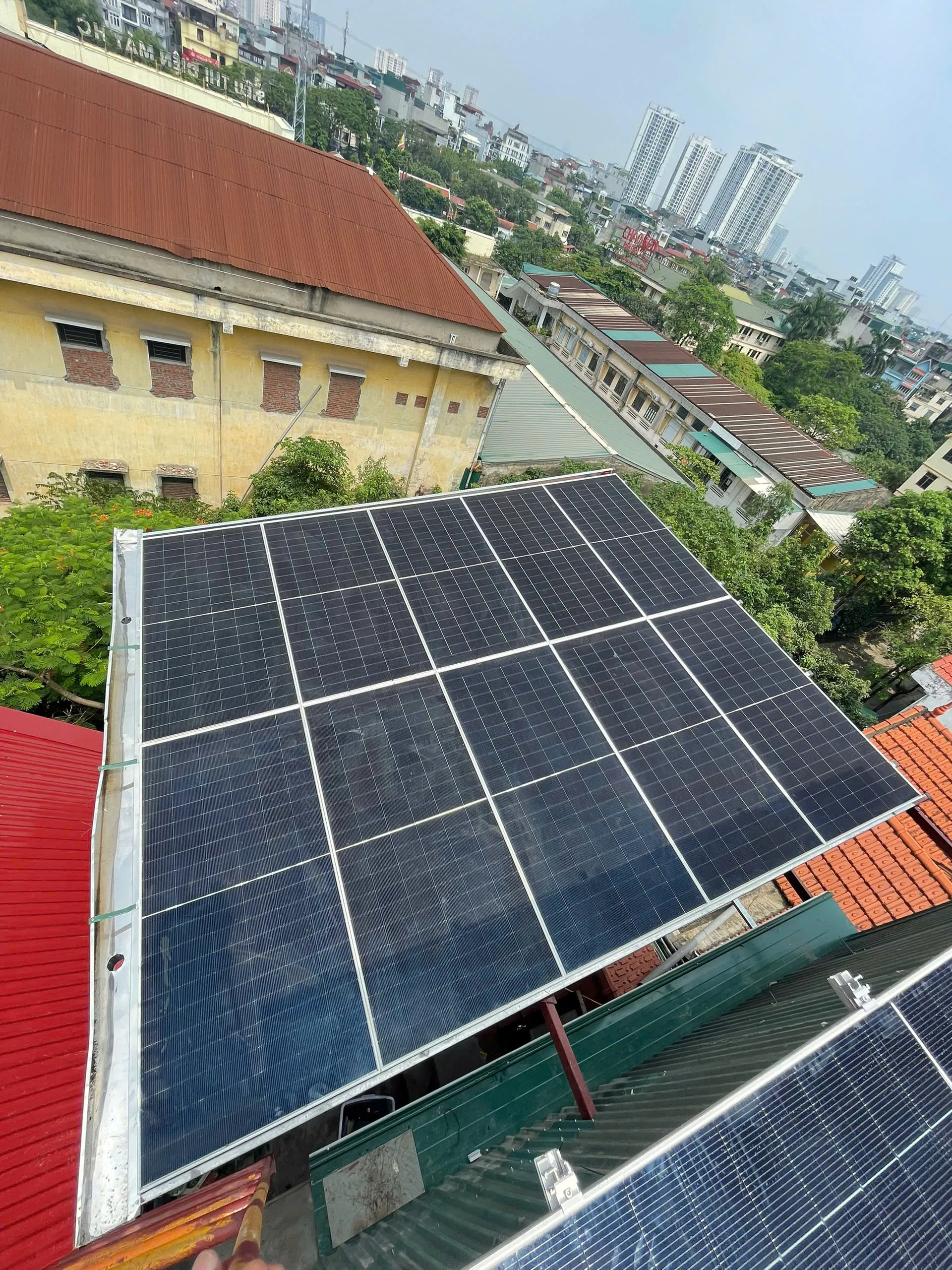 DỰ ÁN ĐIỆN MẶT TRỜI MÁI NHÀ - CHÚ TUẤN (HOÀNG MAI)